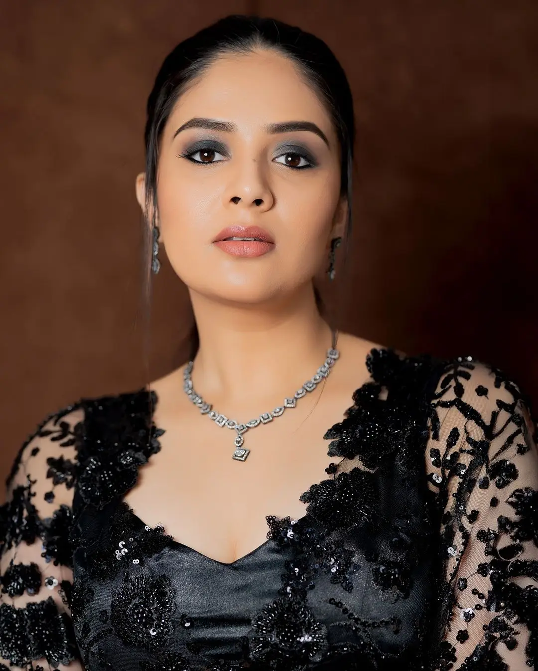 Maa TV Anchor Sreemukhi in White Lehenga Black Choli